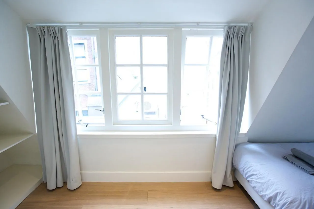 Bed & Breakfast Roni Apartment Amsterdam
